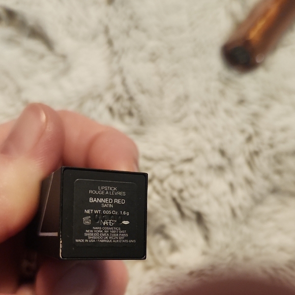 NARS Gold and Brown Lip Balm and Gloss Collection - Picture 6 of 13